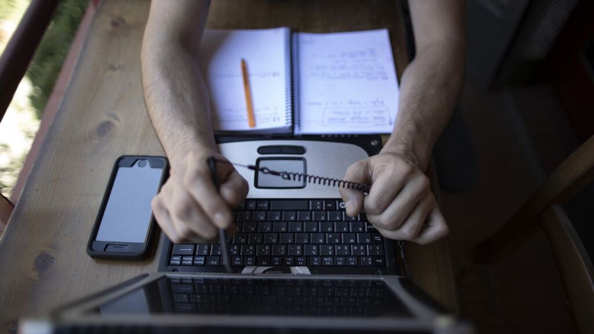 Las ofertas de empleo con teletrabajo se triplican en España por la pandemia, según Adecco Las ofertas de empleo con teletrabajo se triplican en España por la pandemia, según Adecco