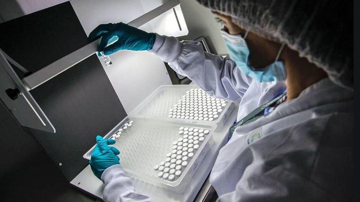 Última hora del coronavirus |  Sanidad autoriza el primer ensayo clínico de una vacuna española contra el covid
