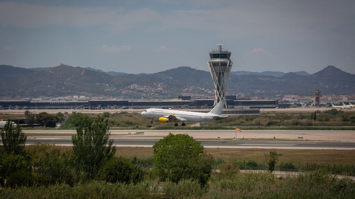 Ampliación de El Prat: las complicaciones de un acuerdo entre dos ‘medios gobiernos’ Ampliación de El Prat: las complicaciones de un acuerdo entre dos ‘medios gobiernos’