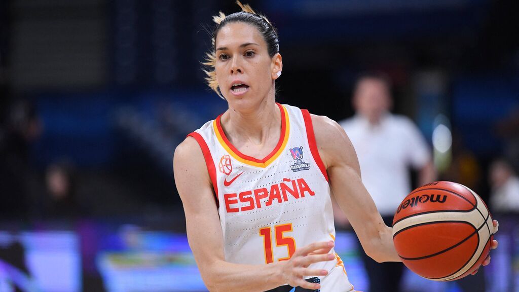 Anna Cruz denuncia el trato del ex seleccionador español de baloncesto.