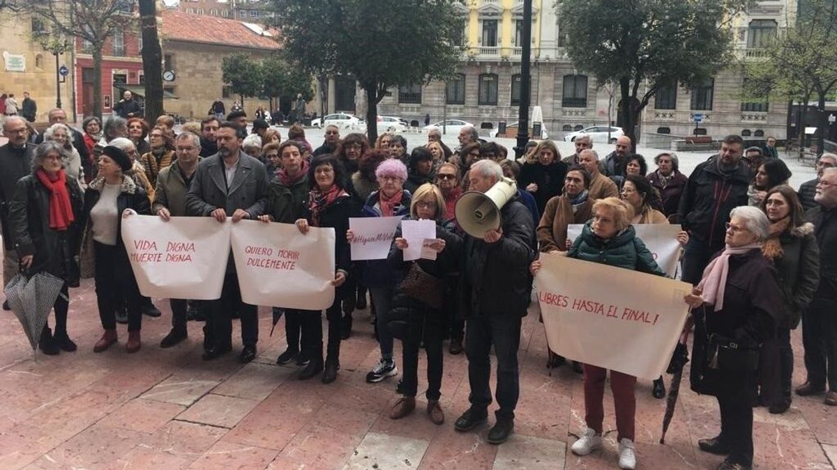 La persona que estuvo al lado de Sara al morir: “Cuando llegue el momento, si no hay más alternativa, estaré a tu lado” La persona que estuvo al lado de Sara al morir: “Cuando llegue el momento, si no hay más alternativa, estaré a tu lado”