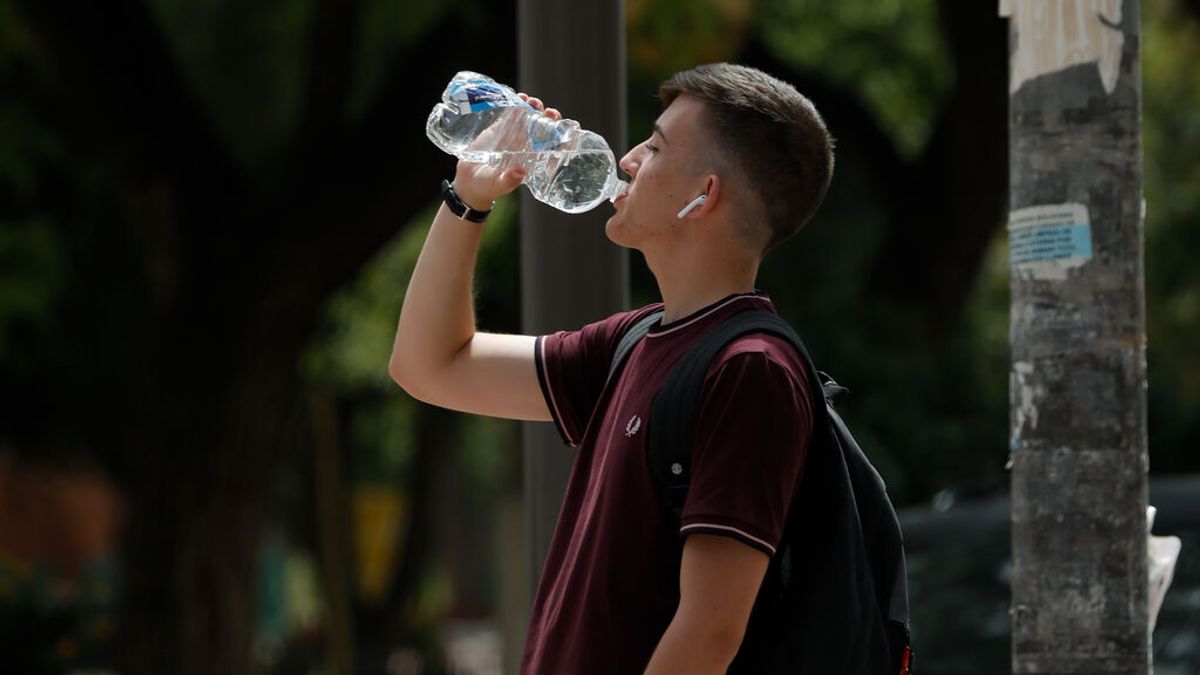 Alerta roja en Sevilla, Córdoba y Jaén por temperaturas de hasta 46 grados Alerta roja en Sevilla, Córdoba y Jaén por temperaturas de hasta 46 grados