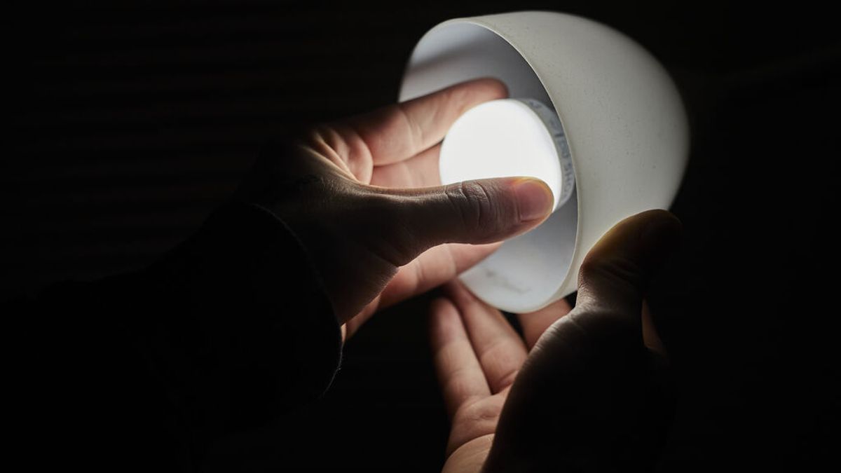 El precio de la luz baja por segundo día consecutivo este domingo, hasta 110 euros/MWh El precio de la luz baja por segundo día consecutivo este domingo, hasta 110 euros/MWh
