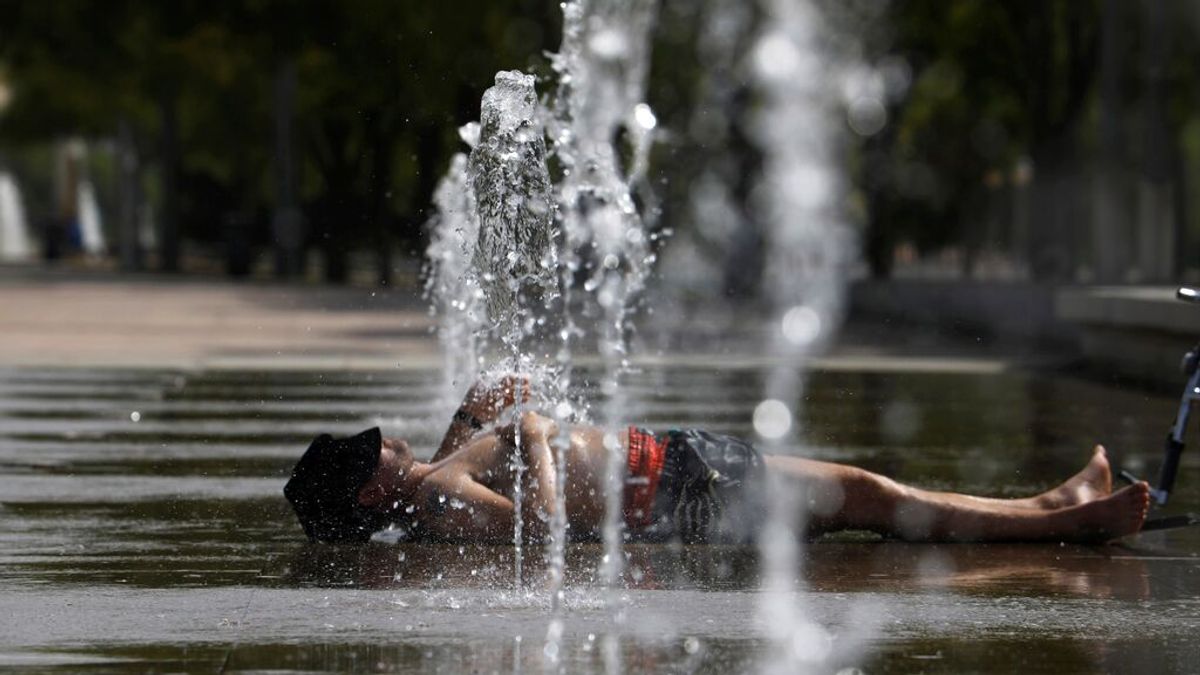 Descenso de las temperaturas el domingo, aunque la ola de calor que seguirá asfixiando a Andalucía y Murcia