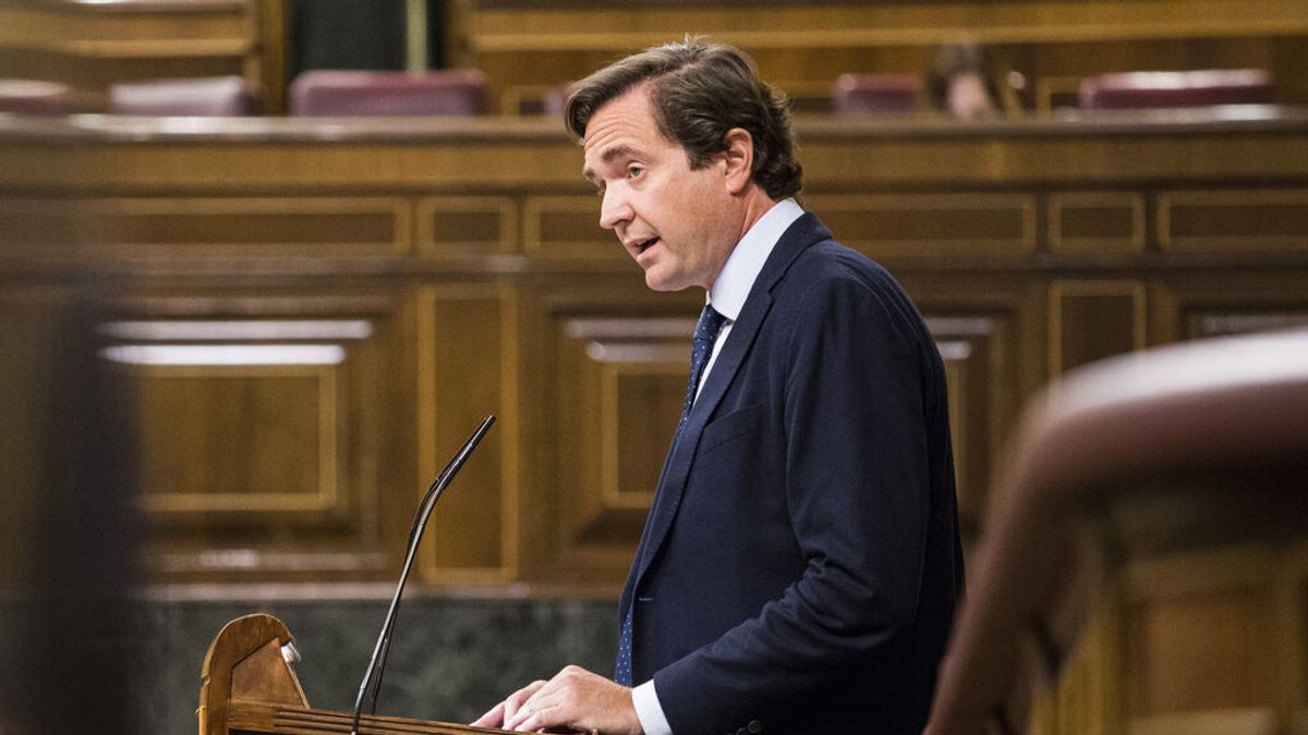 El PP exige la inmediata repatriación de españoles de Afganistán y critica la improvisación del Gobierno El PP exige la inmediata repatriación de españoles de Afganistán y critica la improvisación del Gobierno