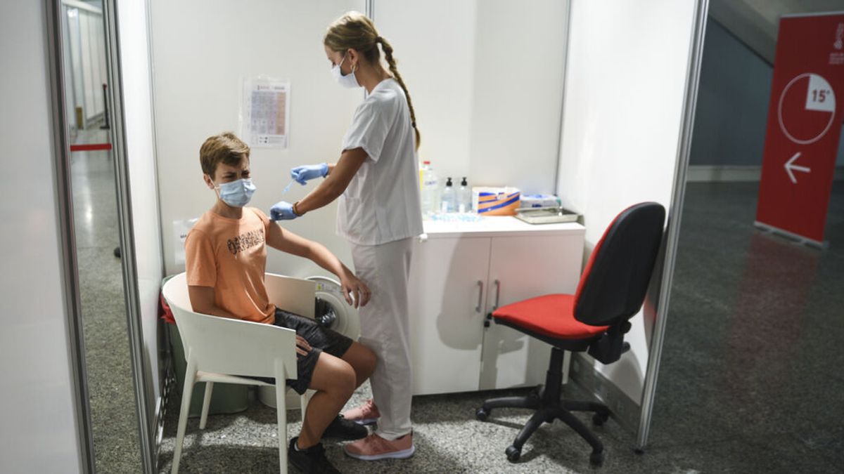 España roza los 30 millones de vacunados con pauta completa España roza los 30 millones de vacunados con pauta completa