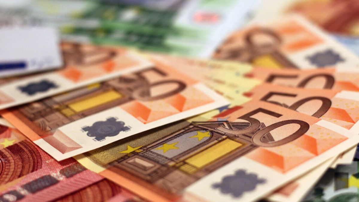 163 banqueros españoles cobraron más de un millón de euros en 2019 y uno de ellos se llevó 12,9 millones