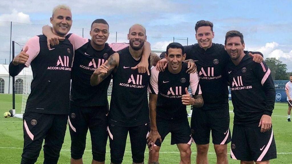 La foto del PSG en redes sociales presumiendo de tridente. La foto del PSG en redes sociales presumiendo de tridente.
