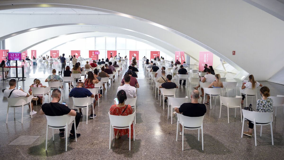 España supera los 30 millones de vacunados con pauta completa España supera los 30 millones de vacunados con pauta completa