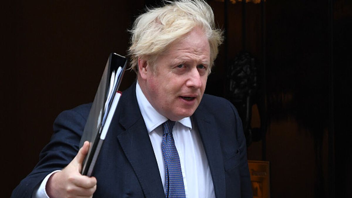 Los conservadores cargan contra Johnson por la retirada de Afganistán Los conservadores cargan contra Johnson por la retirada de Afganistán