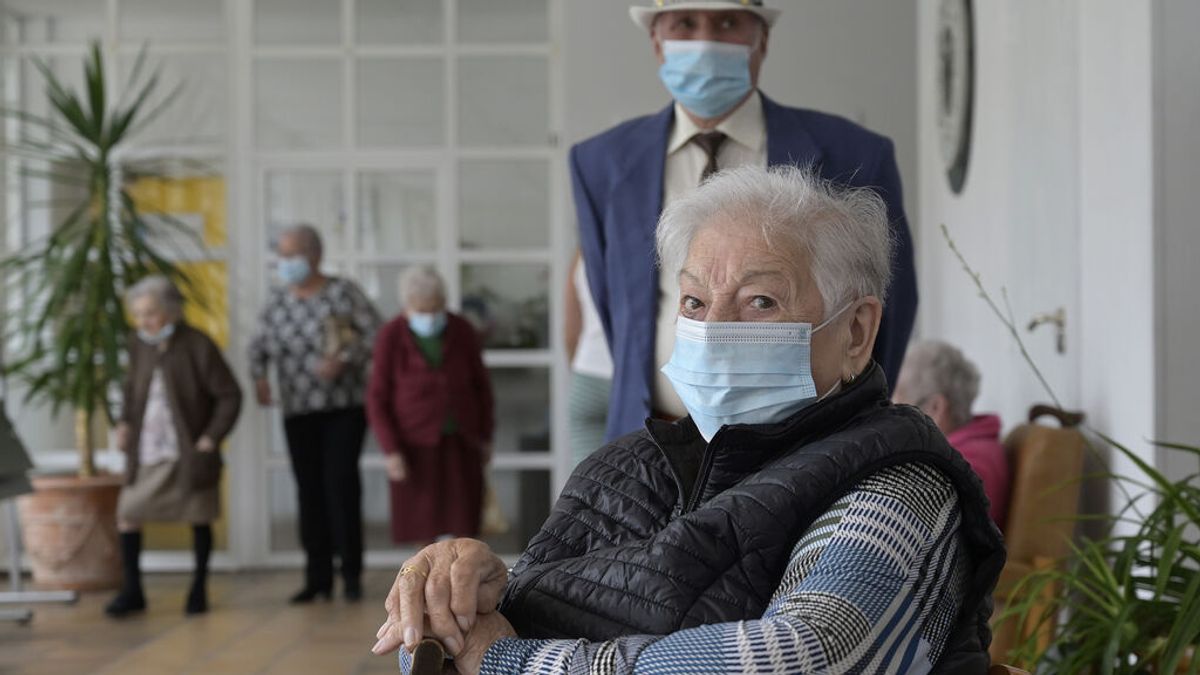 El Supremo confirma que no se puede obligar a hacer pruebas de Covid a empleados de residencias El Supremo confirma que no se puede obligar a hacer pruebas de Covid a empleados de residencias