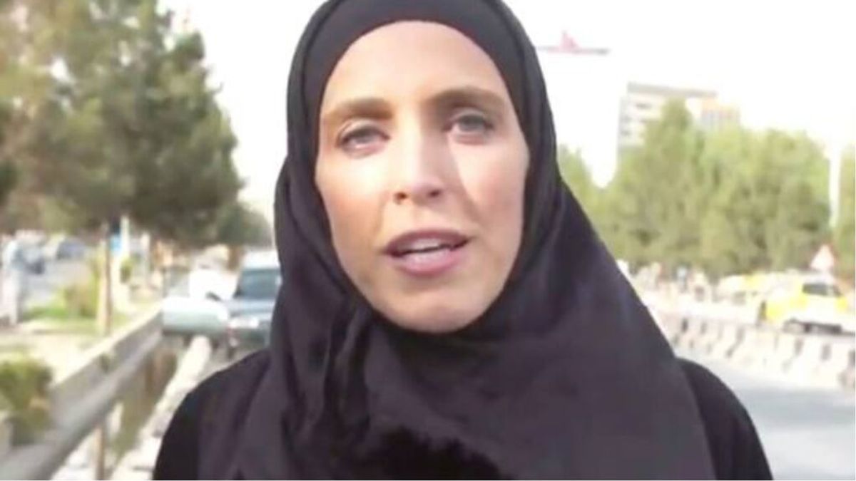 Clarissa Ward, reportera de CNN, acosada por un grupo de talibanes con tiros al aire y amenazas Clarissa Ward, reportera de CNN, acosada por un grupo de talibanes con tiros al aire y amenazas