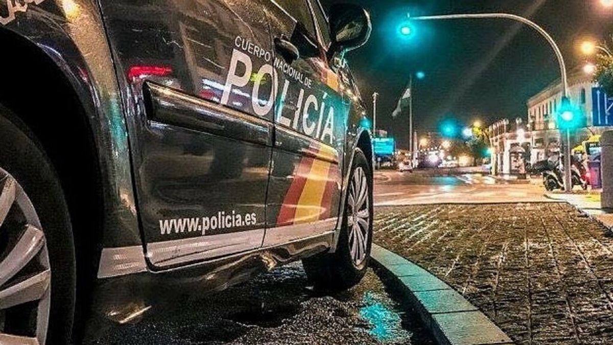 Detenido en una gasolinera de Santander tras intentar quemar la cara a su pareja con bote de laca y un mechero Detenido en una gasolinera de Santander tras intentar quemar la cara a su pareja con bote de laca y un mechero
