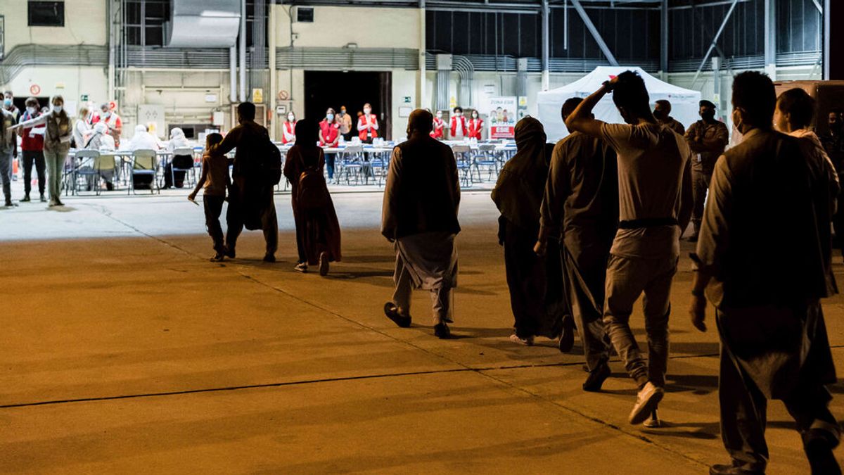 Refugiados afganos llegando a Torrejón de Ardoz Refugiados afganos llegando a Torrejón de Ardoz