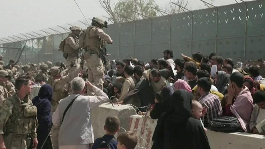 Siete muertos cerca del aeropuerto de Kabul durante los intentos de evacuación de las últimas horas