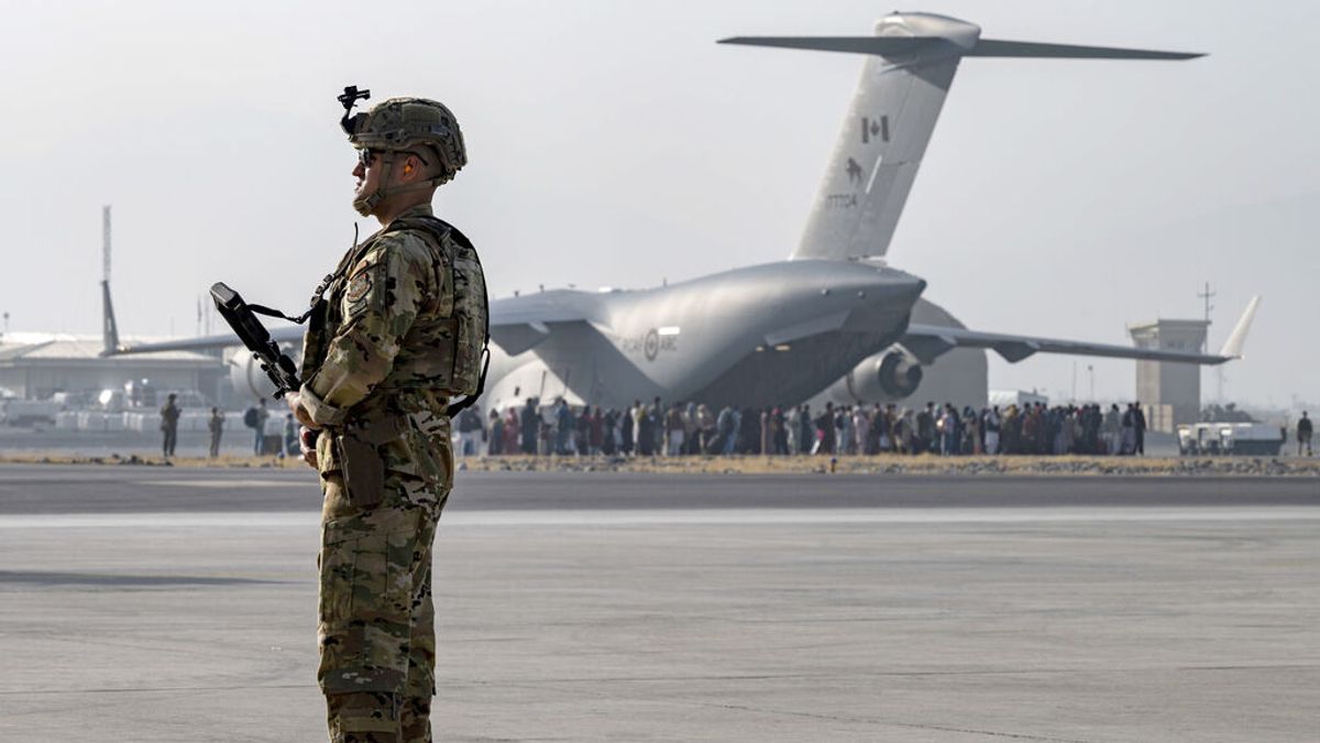 Alemania informa de un tiroteo en el aeropuerto de Kabul que involucra a las fuerzas occidentales Alemania informa de un tiroteo en el aeropuerto de Kabul que involucra a las fuerzas occidentales