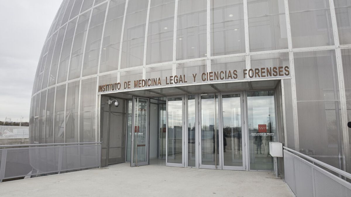 La familia a la que se entregó un cadáver equivocado recibe el de su familiar La familia a la que se entregó un cadáver equivocado recibe el de su familiar
