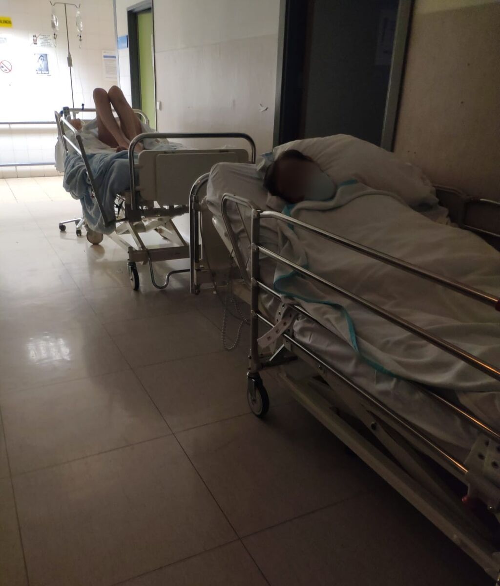 Trabajadores de urgencias de la Paz denuncian saturación por el cierre de camas en verano