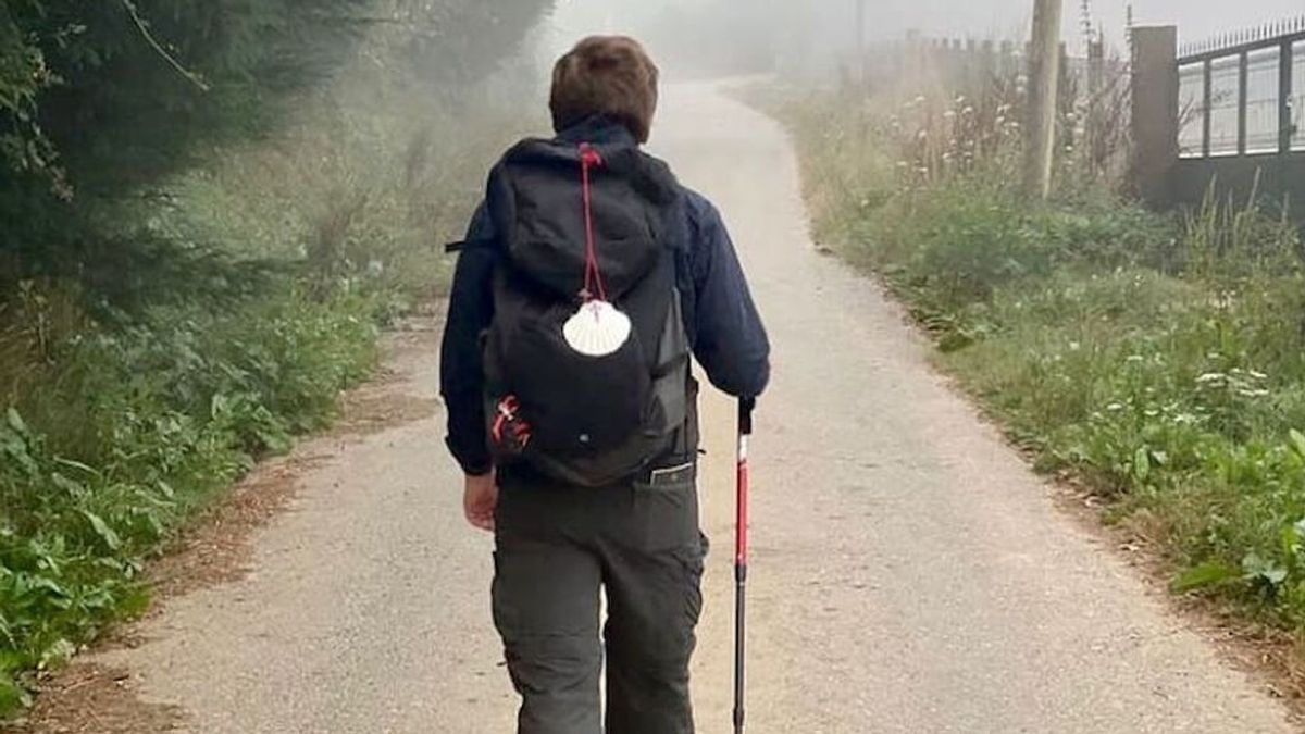 El alcalde de Madrid, Martínez-Almeida, inicia el Camino de Santiago en Lugo: “Kilómetros de paz y disfrute” El alcalde de Madrid, Martínez-Almeida, inicia el Camino de Santiago en Lugo: “Kilómetros de paz y disfrute”