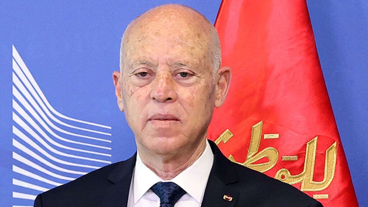 Túnez: el presidente Kais Saied extiende la congelación del Parlamento y retiene plenos poderes Túnez: el presidente Kais Saied extiende la congelación del Parlamento y retiene plenos poderes