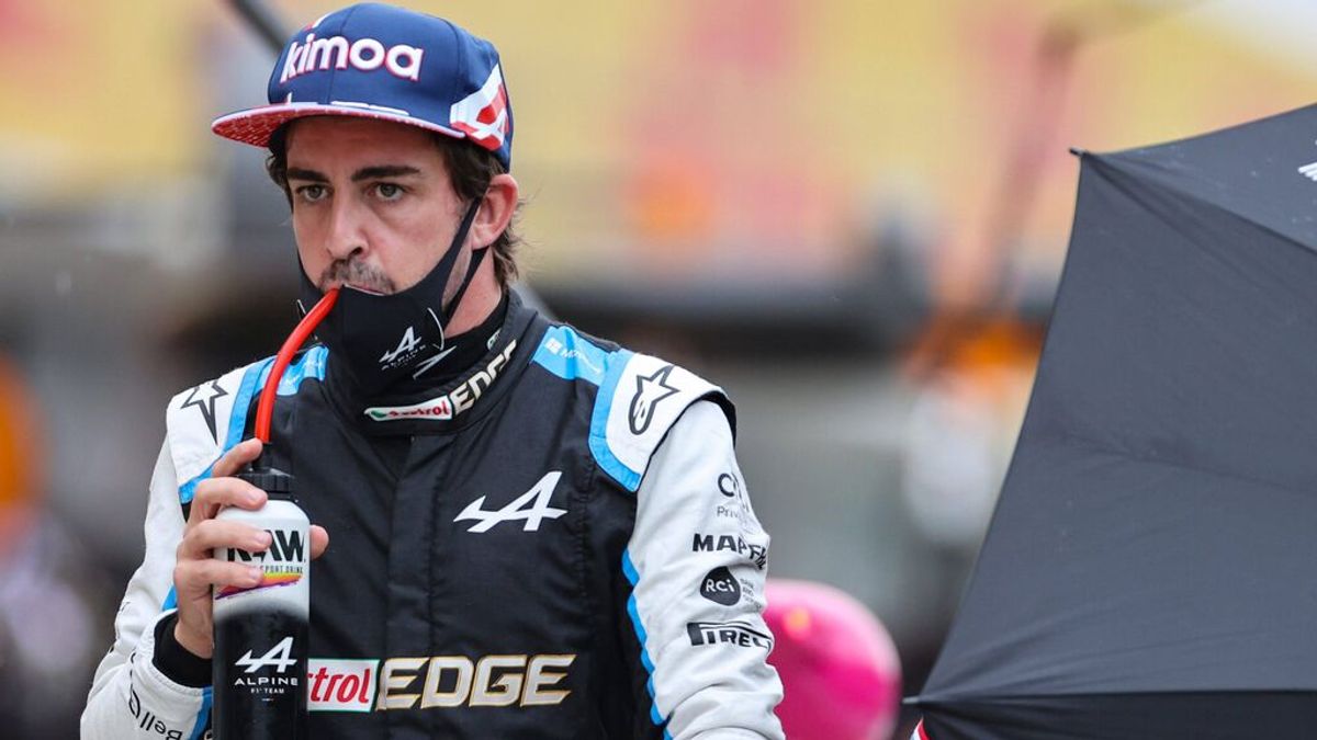 Fernando Alonso seguirá con Alpine en 2022.