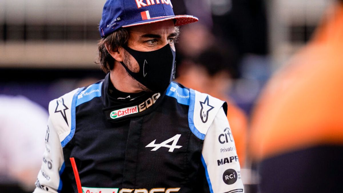 Fernando Alonso seguirá pilotando para Alpine en 2022