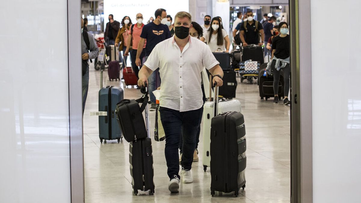 Reino Unido mantiene a España en la lista ámbar Reino Unido mantiene a España en la lista ámbar