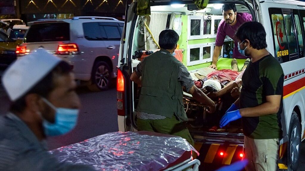 Registradas dos explosiones en el aeropuerto de Kabul: hay más de 60 muertos