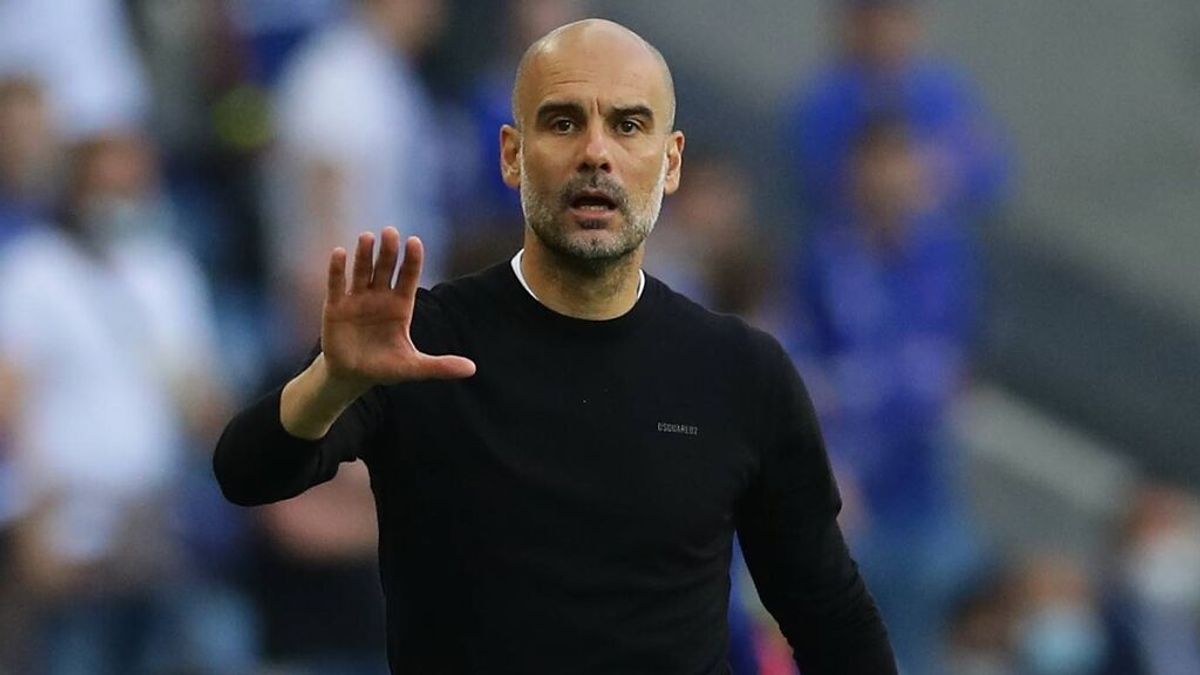 Pep Guardiola tiene contrato con el Manchester City hasta 2023. Pep Guardiola tiene contrato con el Manchester City hasta 2023.