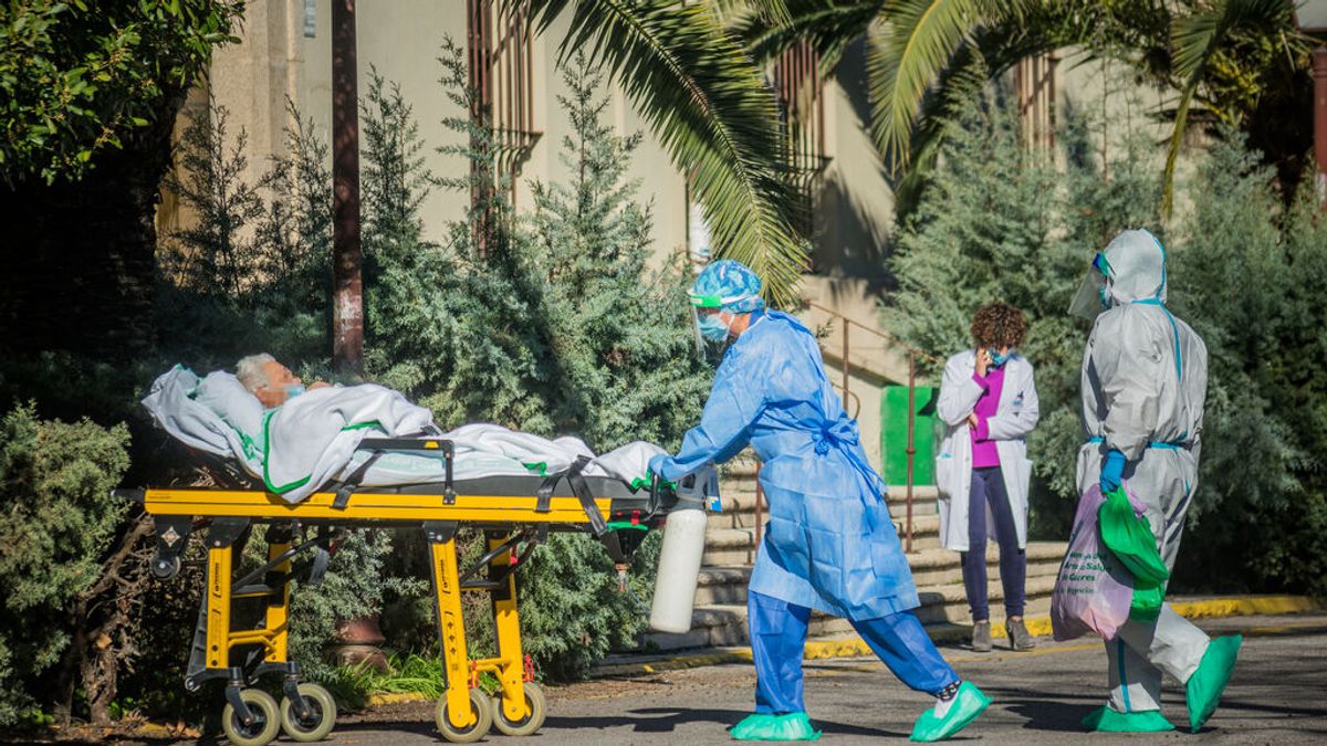 El mayor estudio de covid persistente: uno de cada dos hospitalizados sigue con algún síntoma un año después El mayor estudio de covid persistente: uno de cada dos hospitalizados sigue con algún síntoma un año después