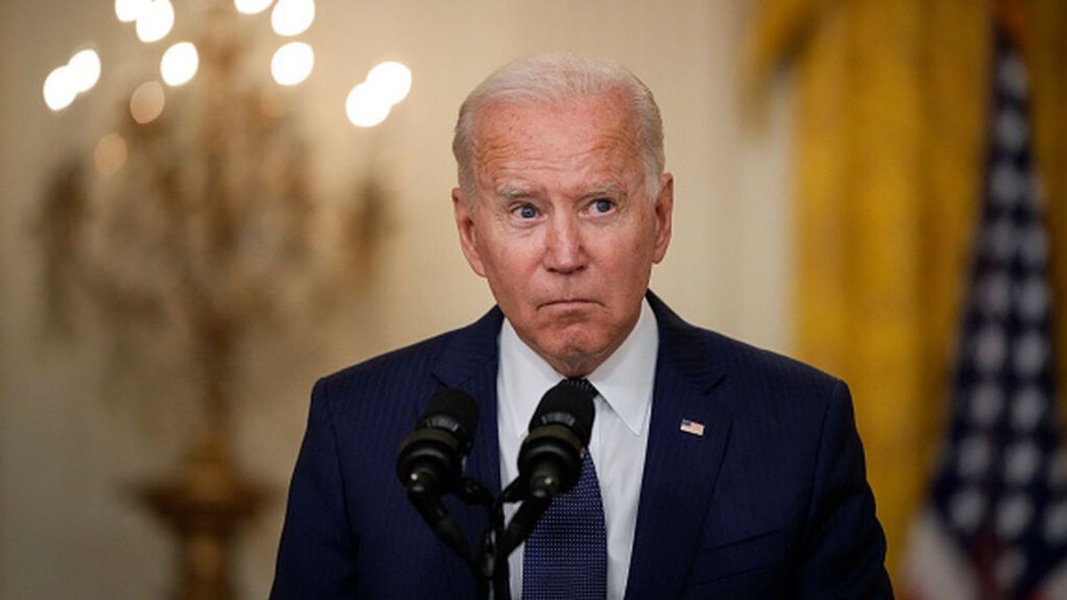 Biden contra todos en el peor verano de su vida