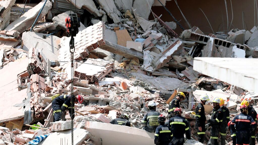 El edificio de Peñíscola se desplomó al ceder un muro de carga