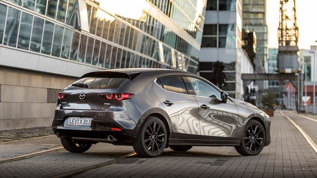 El maletero del Mazda3 e-SKYACTIV X cuenta con 358 litros de capacidad