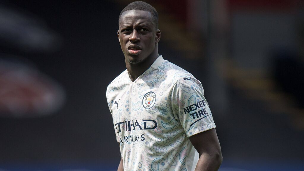 Mendy está suspendido por el City hasta que se aclaren los hechos.