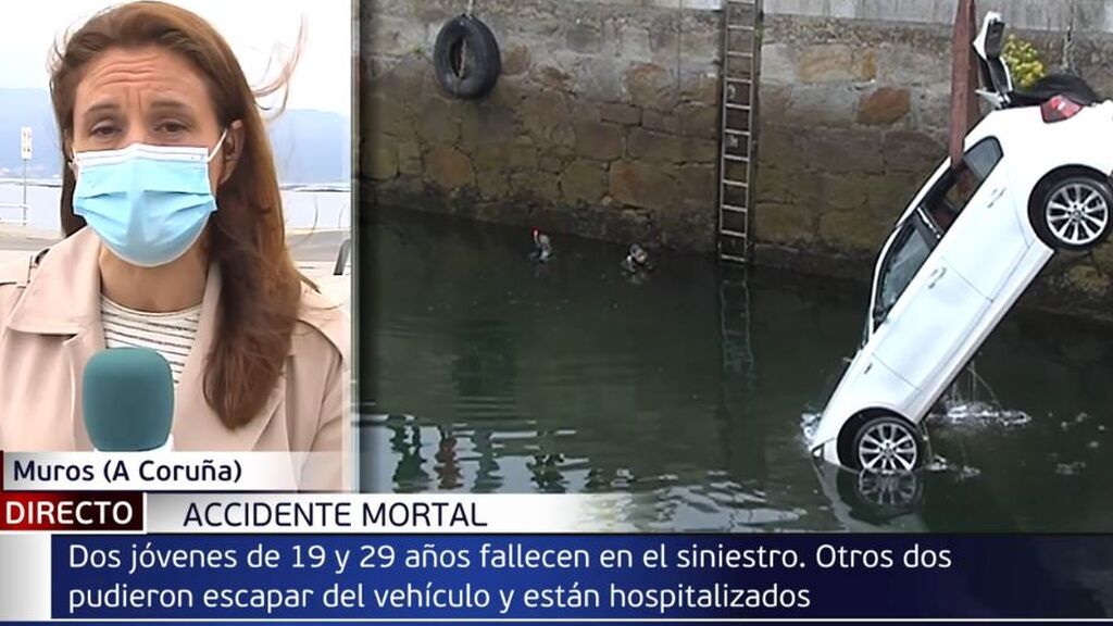 Mueren tres jóvenes en dos accidentes en Galicia: uno de los coches cayó al mar con sus ocupantes dentro