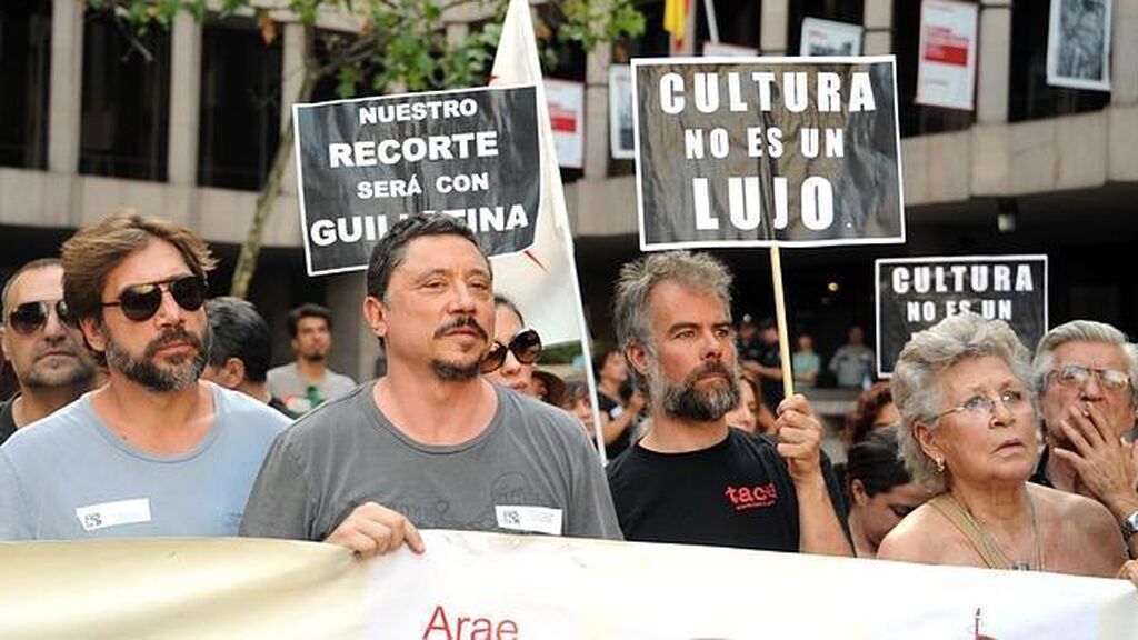 Al igual que su hermano y su madre, siempre ha estado muy comprometido con todas las causas sociales.