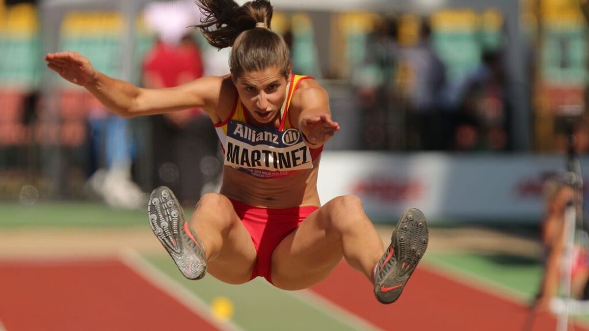 JJ.PP/Atletismo.- La española Sara Martínez gana la medalla de plata en longitud T12