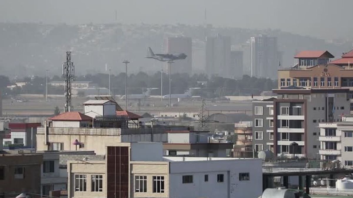 Borrador: Nuevo atentado en el aeropuerto de Kabul, horas después de que Biden avisara de un posible ataque