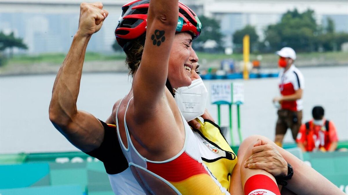 Eva Moral conquista el bronce en la clase PTWC del triatlón Eva Moral conquista el bronce en la clase PTWC del triatlón