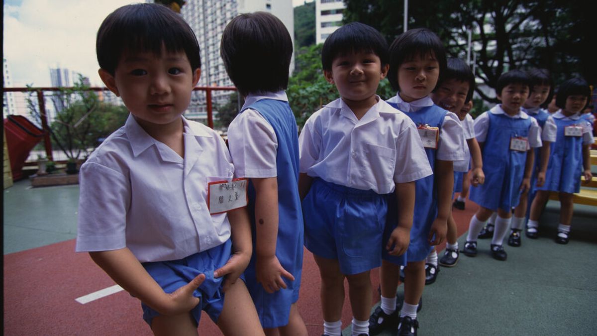 China prohibe los exámenes a niños de 6 y 7 años para aliviar la presión educativa China prohibe los exámenes a niños de 6 y 7 años para aliviar la presión educativa