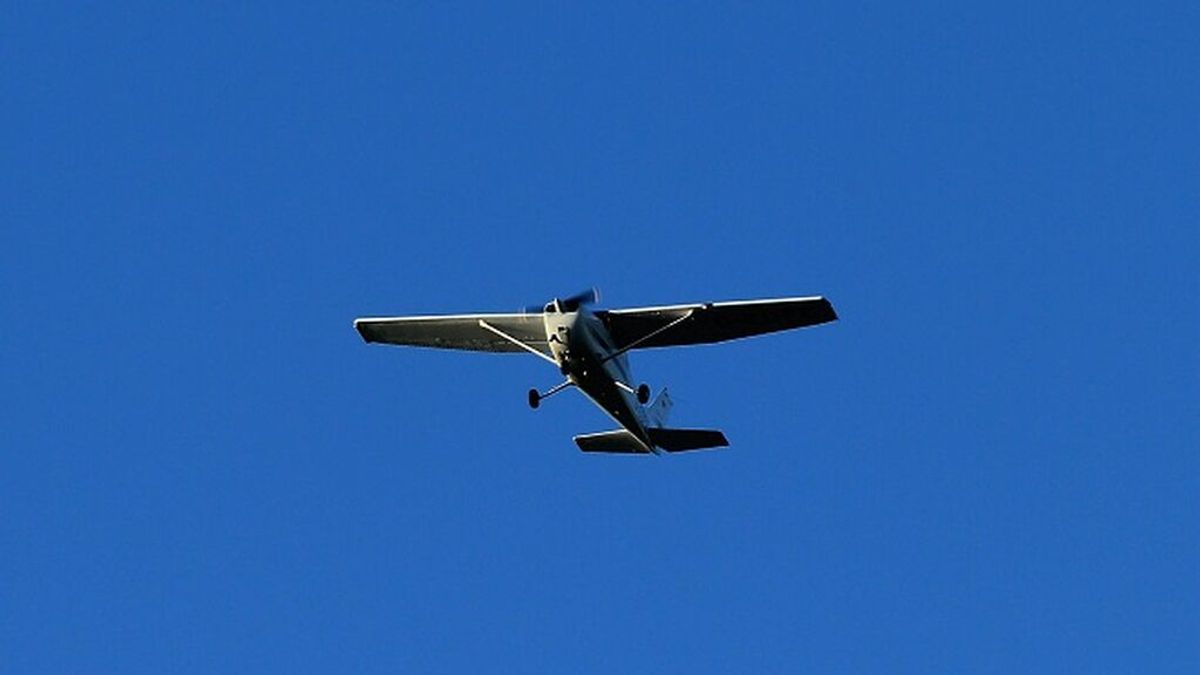Fallecen dos personas en un accidente de avioneta en Niebla (Huelva) Fallecen dos personas en un accidente de avioneta en Niebla (Huelva)