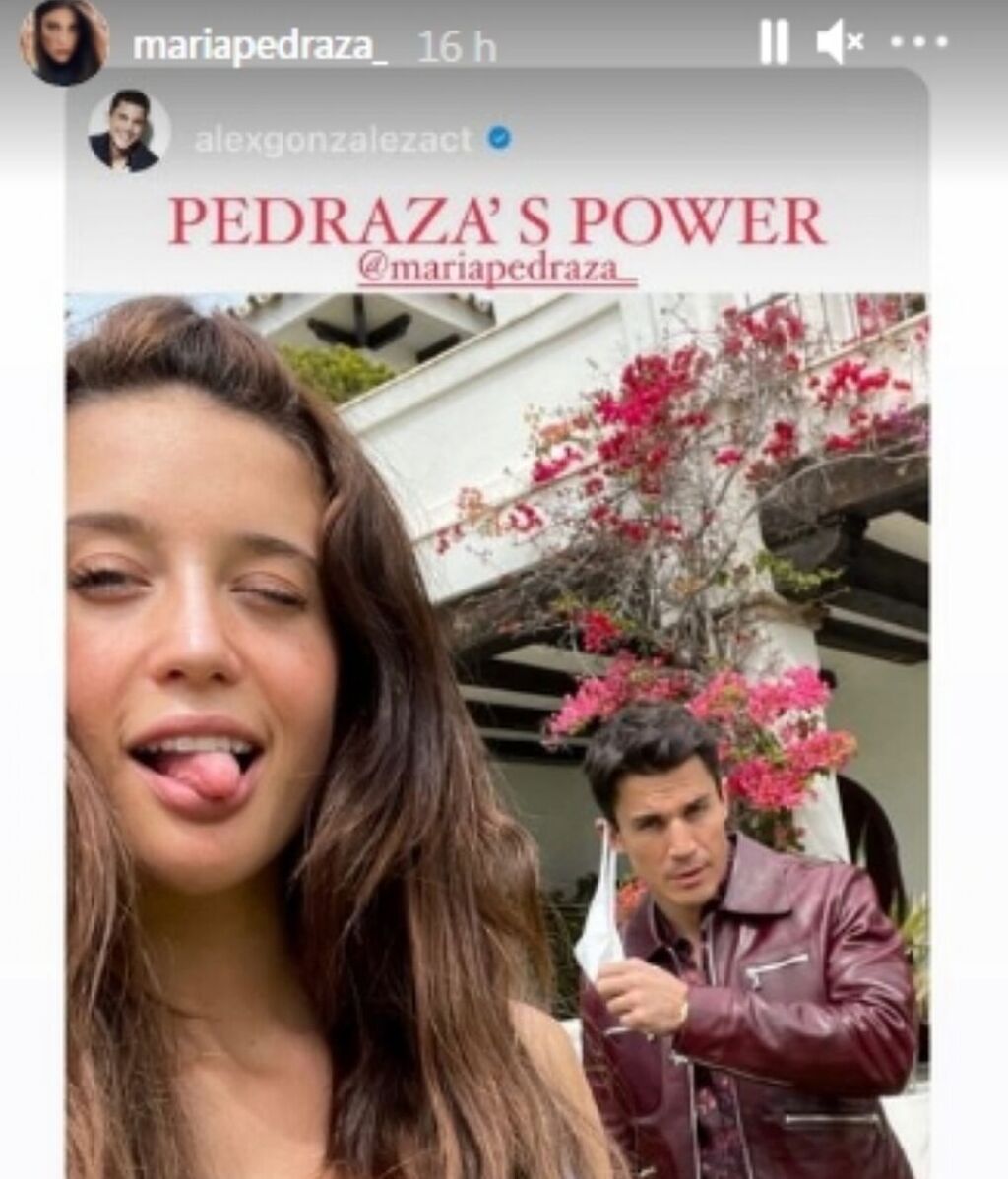 Story de María Pedraza con Álex González