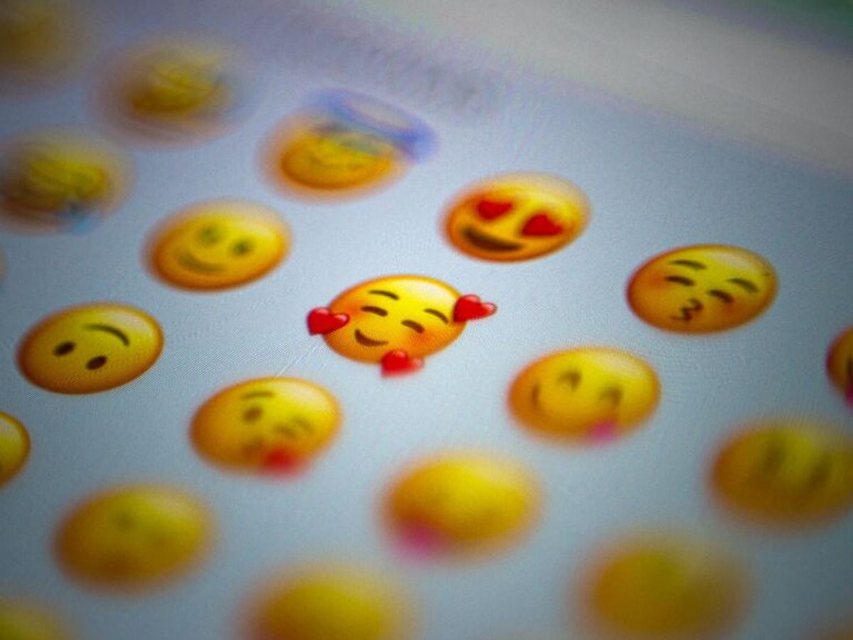 Estos son los mejores y peores emojis para ligar. - Yasss