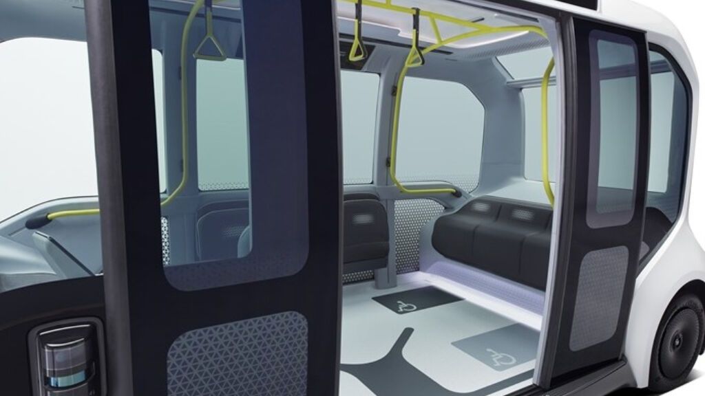 Interior del minibús de Toyota
