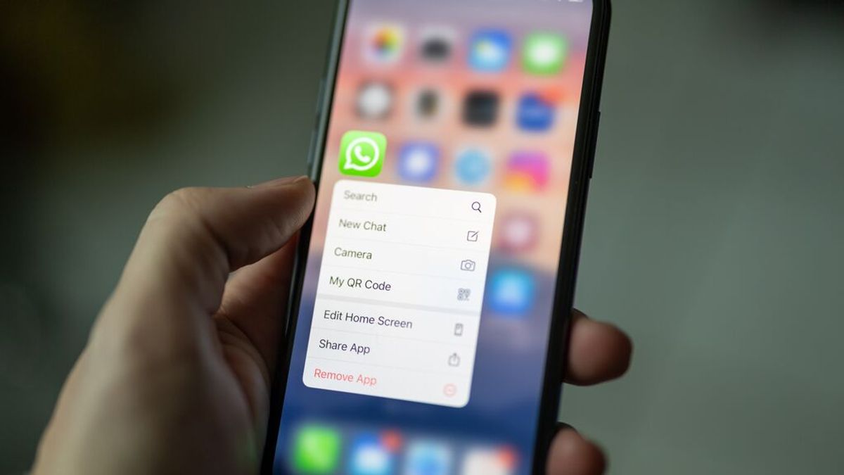 WhatsApp se prepara para el futuro y ya prueba la opción de enviar pagos a través de la aplicación
