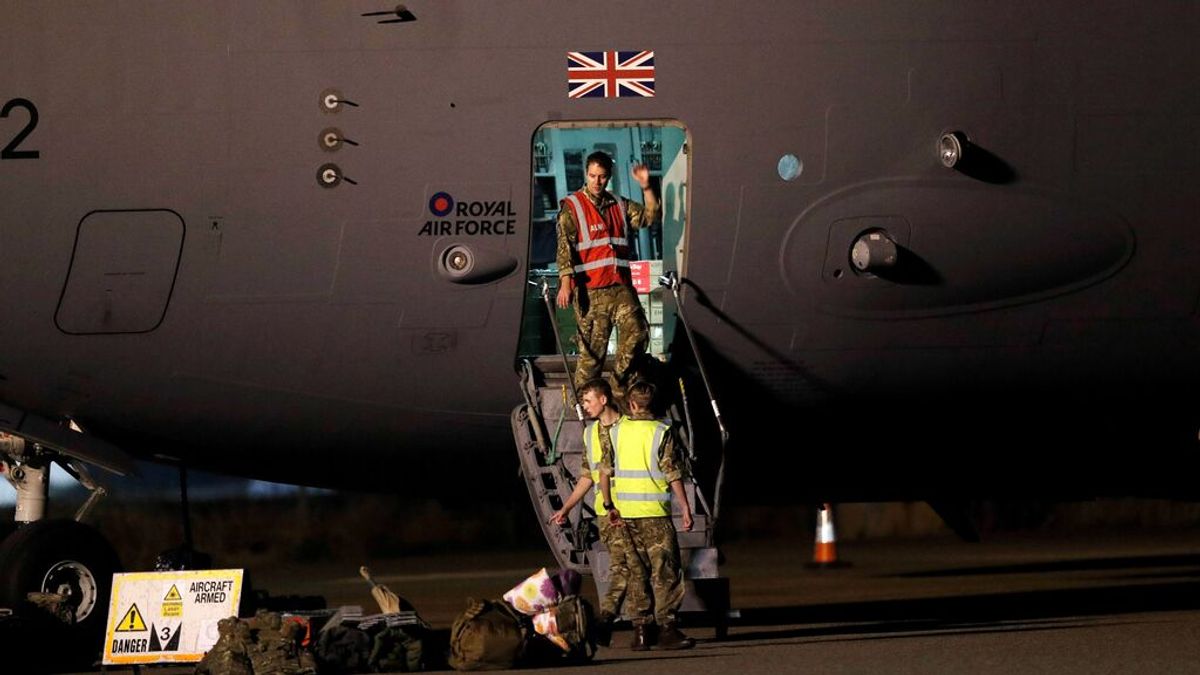 Londres negocia con los talibanes la posible salida del país de ciudadanos británicos y afganos