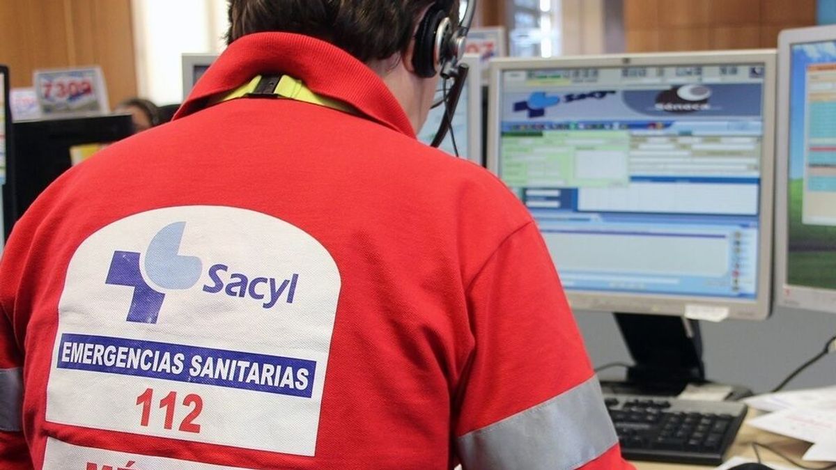 Dos muertos y tres heridos graves en un choque entre un camión, un taxi y un turismo en Segovia Dos muertos y tres heridos graves en un choque entre un camión, un taxi y un turismo en Segovia