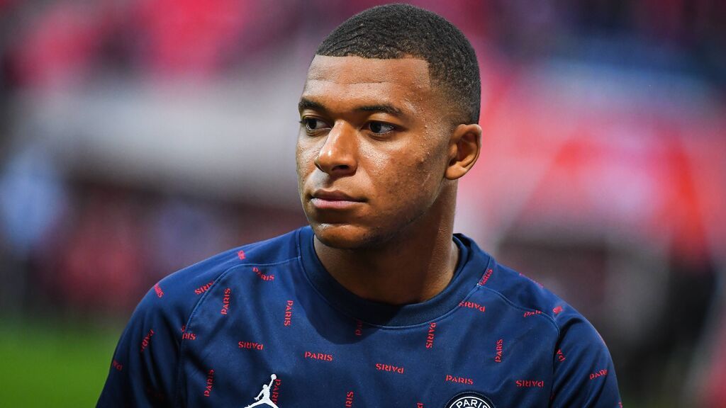 Mbappé se queda en el PSG y el Real Madrid intentará ficharlo en enero