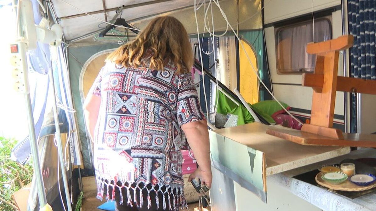 Fátima, campista rescatada y afectada por la DANA: "Pensaba que aquí acababa todo" Fátima, campista rescatada y afectada por la DANA: "Pensaba que aquí acababa todo"