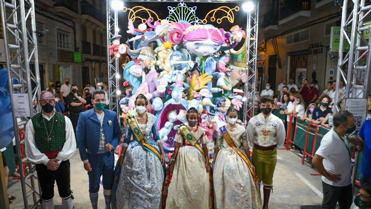 Convento Jerusalén se lleva el primer premio de Infantil de Sección Especial con la falla 'GER-mans' Convento Jerusalén se lleva el primer premio de Infantil de Sección Especial con la falla 'GER-mans'